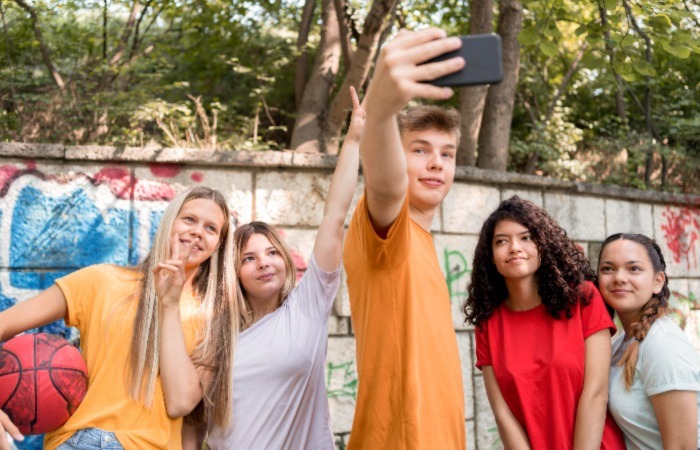 Mental health and wellbeing of Gen Z