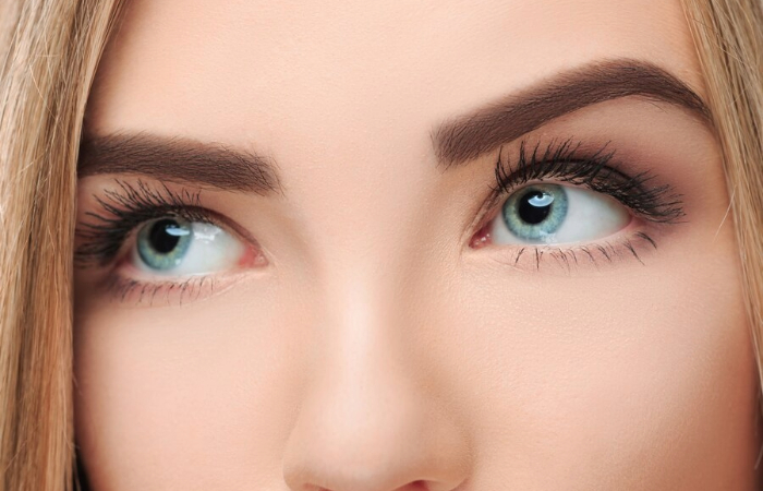 Blue eyes and history behind it